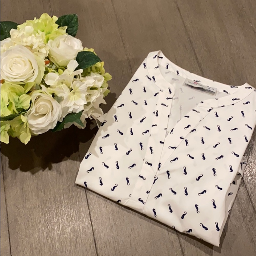 Vineyard Vines Colarless Blouse sz XS
